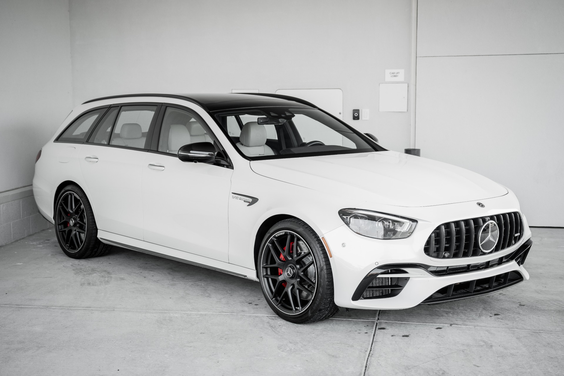 Used-2021-Mercedes-Benz-E-Class-E-63-S-AMG®-1663343832